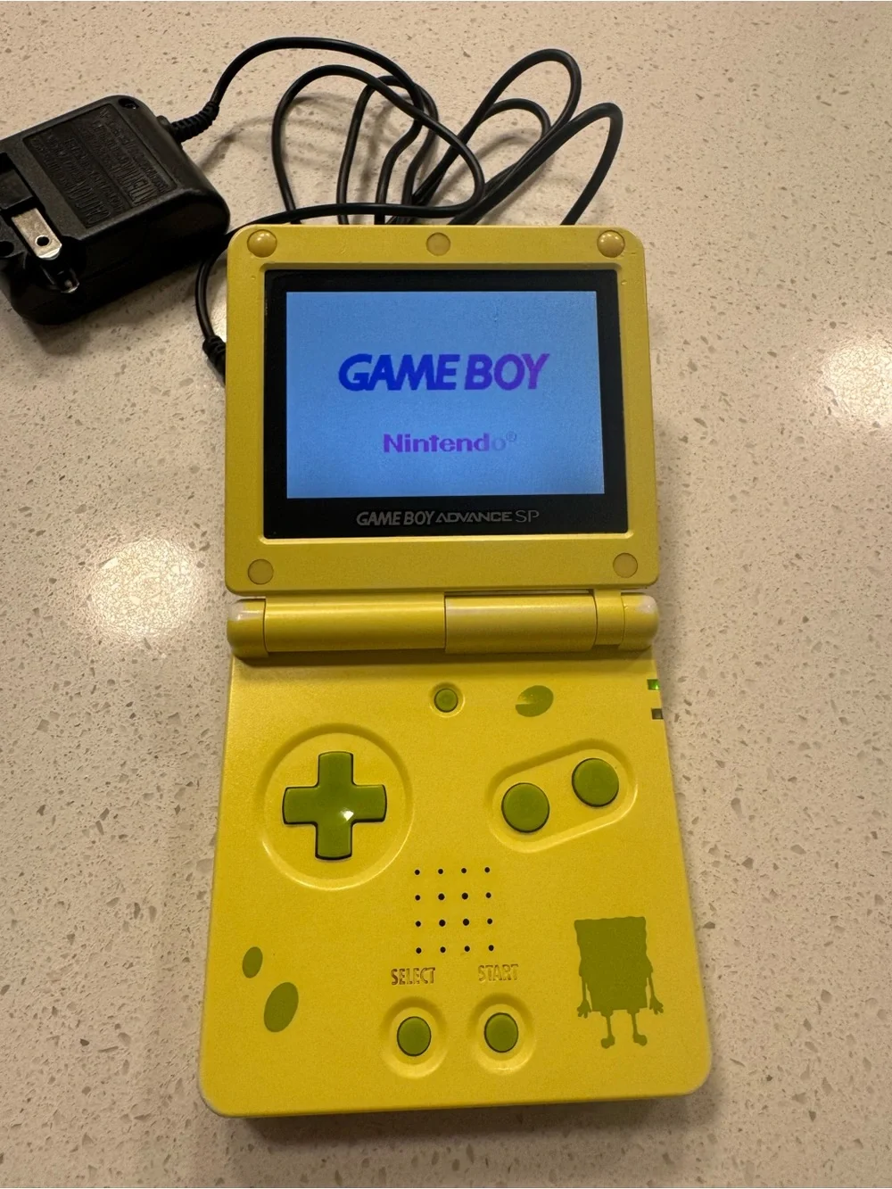 Nintendo SpongeBob Limited-Edition Game Boy Advance SP - Yellow *make an offer*